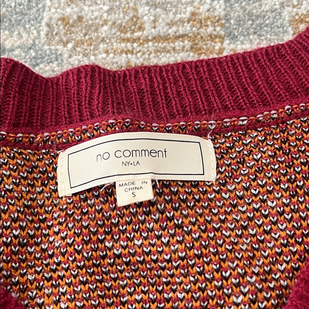 ‼️ Elegant Plaid V-Neck Sweater ‼️ - Picture 2 of 3